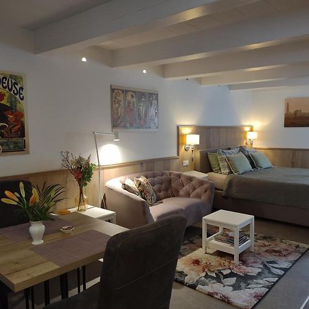Апартаменты Vrye Heerlykheyd (Adults Only) Мидделбург Экстерьер фото