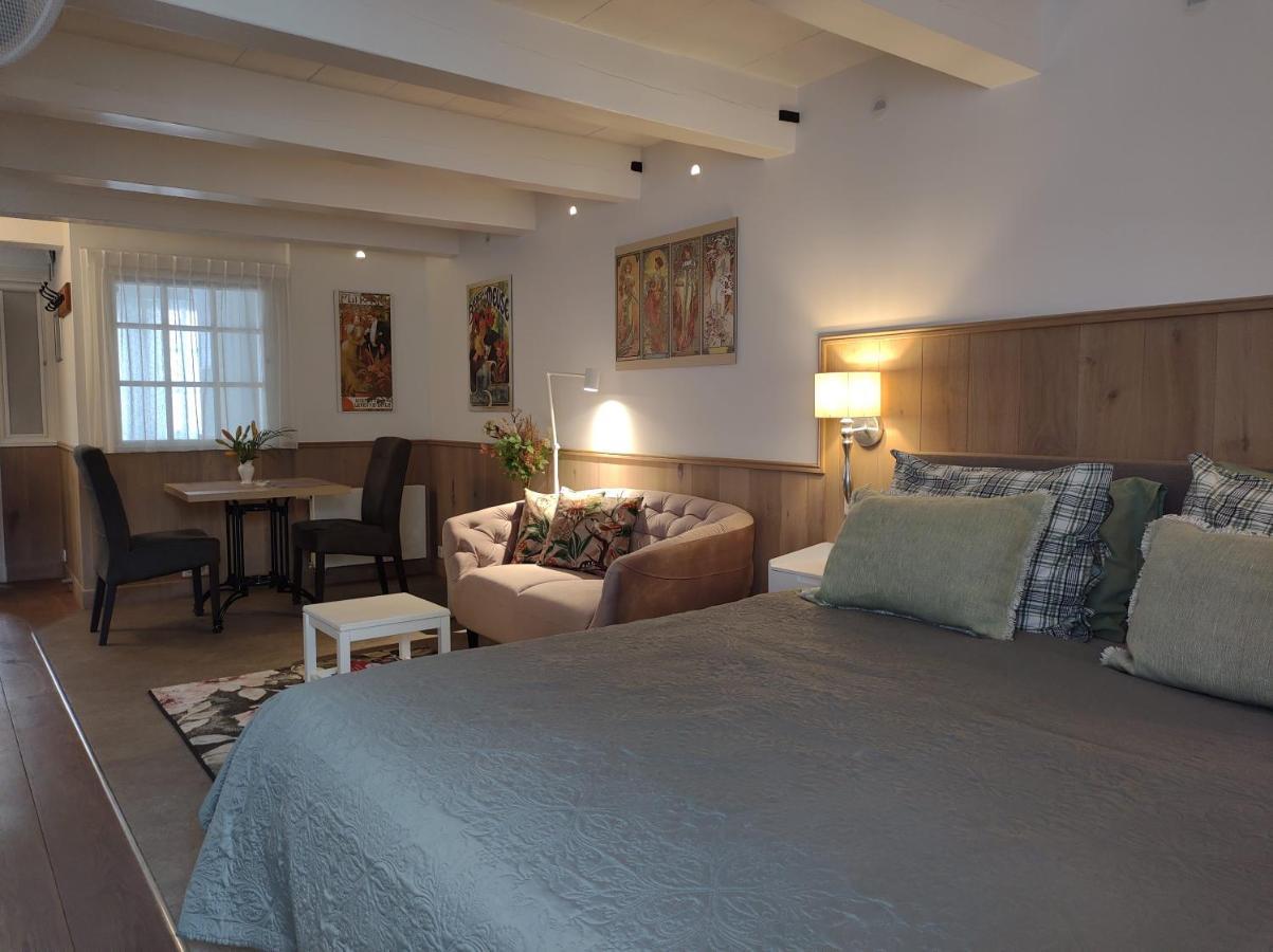 Апартаменты Vrye Heerlykheyd (Adults Only) Мидделбург Экстерьер фото